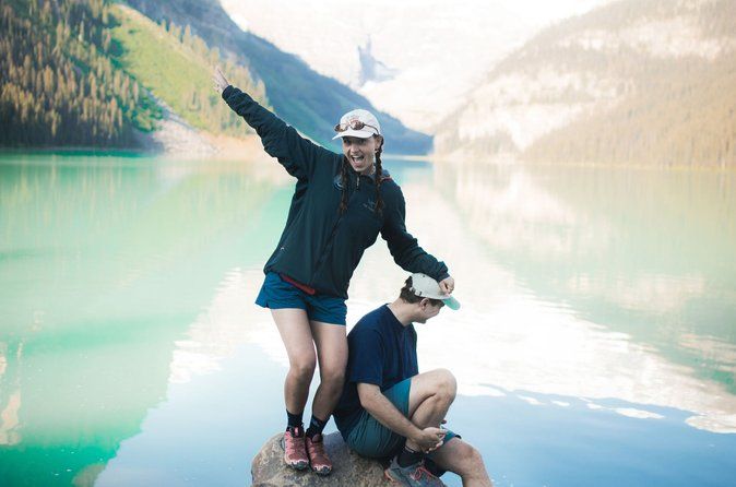 Banff National Park Tour with Lake Louise and Moraine Lake