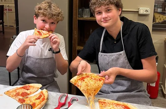 HOLY PIZZA! Fun Pizza & Gelato Class Delish Wine Cold A/C Vatican