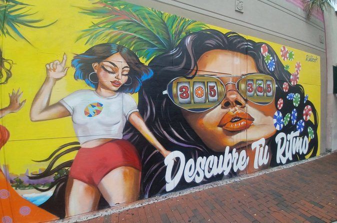 Miami 360° Luxury Van Tour – Beaches, Culture & Hidden Gems