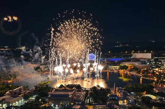 Private Helicopter 77 Miles Fireworks Tour over all Theme Parks