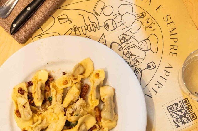 Bergamo Small-Group Full Meal Food Tour with Do Eat Better