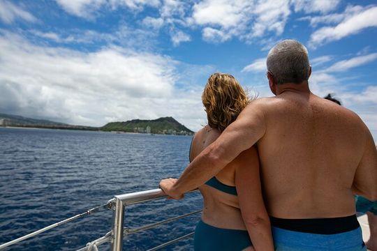Hilton Hawaiian Village Turtle Snorkel with Optional Lunch