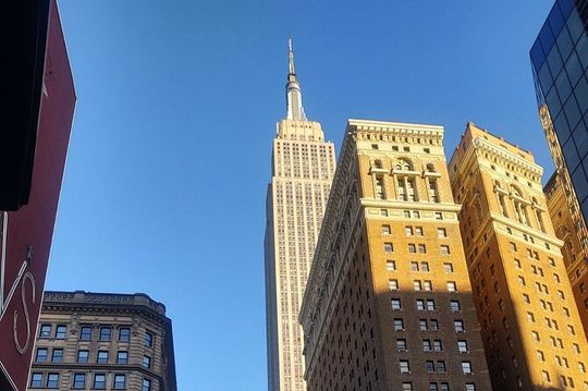 Midtown New York Sightseeing Tour in a Luxury Golf Cart LSV