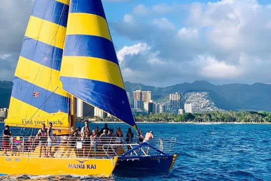 Private 90-Minute Sunset Sail Charter (Kewalo Harbor)