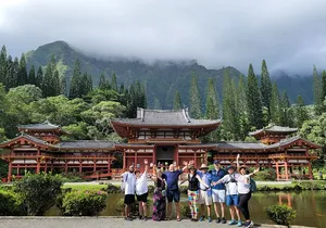 Private: Byodo-in Temple with Discounted Waimea Botanical Garden