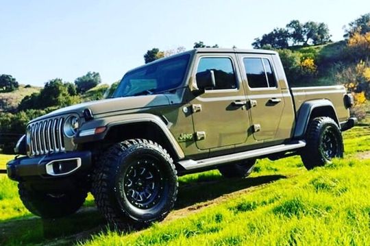 Private Full Day Hana Jeep Tour