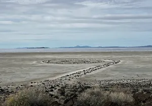 Private Tour in Spiral Jetty and Pink Lake