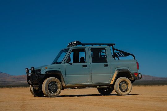 OFF-ROAD Tour, Seven Magic Mountain Guided Tour