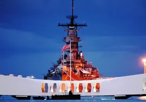 Private Pearl Harbor USS Arizona and USS Missouri