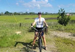 5 Hours Tybee Island Exclusive Bus and Bike Combo Tour