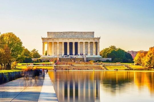 National Mall Expedition - A 2 hour private tour of DC