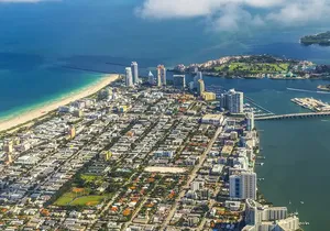 Movies & TV Filming Locations Tour in Miami Beach (Private)