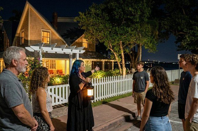 Stuart Ghost Tour: Sinister Sins & Shadows Ghost Tour