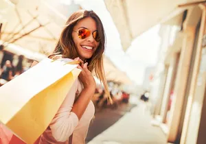 Private Shopping Tour from Palm Springs to Desert Hills Outlets