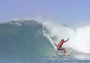 Private Surf Lesson with Transportation in Honolulu, Hawaii