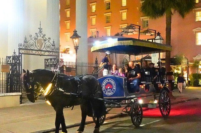 Charleston Haunted Horse and Carriage Evening Tour