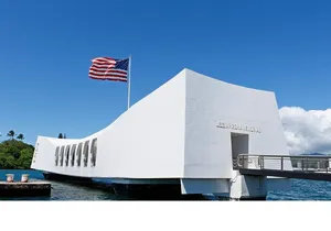 Pearl Harbor with USS Arizona and Hawaiian Kingdom History Tour