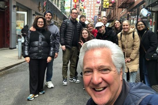 See 20+ Top Manhattan Sights (Walking Tour with Fun NYC Guide)