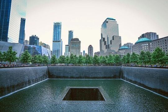 The 9/11 Ground Zero and Manhattan Walking Tour