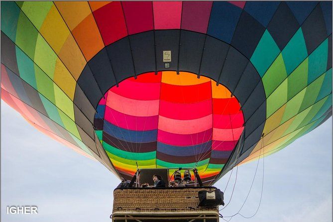 Hot air balloon flight Milan weekend