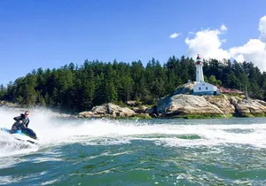 Vancouver Jetski Tour with Dinner on Bowen Island