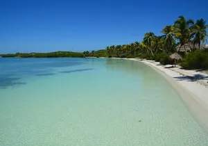 Private Escape: Isla Contoy & Isla Mujeres with Snorkeling