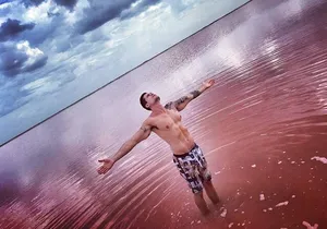 Natural Pink Lake Las Coloradas and Rio Lagarto from Riviera Maya