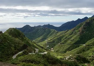 Exclusive Tenerife Highlights Shore Tour for Cruise Passengers