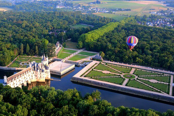 Loire Valley Hot-Air Balloon Ride