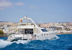 CATAMARAN OCEAN CRUISE TOUR, Food & Drinks included!