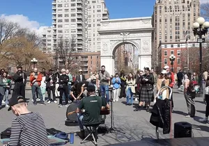 Greenwich Village Music, Hidden Courtyards, Food, & Culture Tour