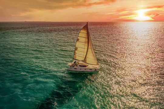 Complete Isla Mujeres excursion from Cancun with all inclusive