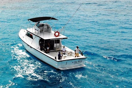 Private fishing charter Boat 48ft 12 pax Good Marlin and Sailfish