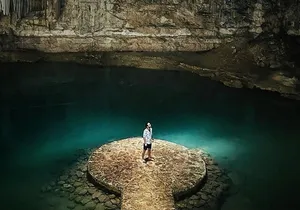 Chichén Itzá, Cenote Suytún & Cenote Ik-kil Expedition