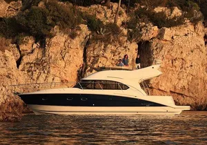 2 Hour Private Sunset Cruise on Luxury Motor Boat with Drinks