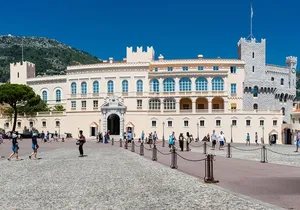 Excursion Van > Cannes > Nice > Eze Village > Monaco Monte-Carlo