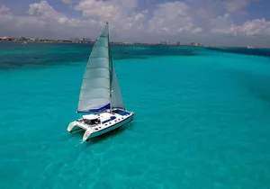 Catamaran Sailing to Isla Mujeres From Cancun