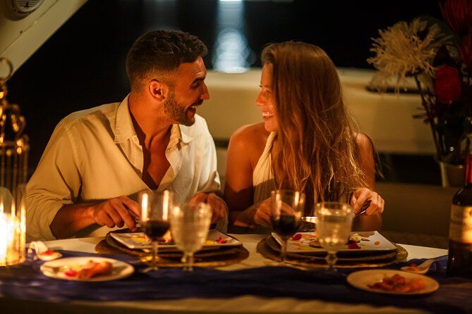 Private Romantic Dinner – 60' Sunseeker Tulum All Inclusive