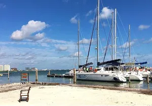 Catamaran to Isla Mujeres, Open bar, buffet, Beach Club Included