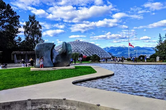 Private Tour - 4 Unforgettable Hours in Vancouver