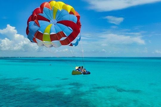 Sky Rider Lagoonside Parasailing in Cancún