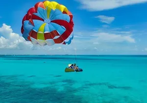 Sky Rider Lagoonside Parasailing in Cancún