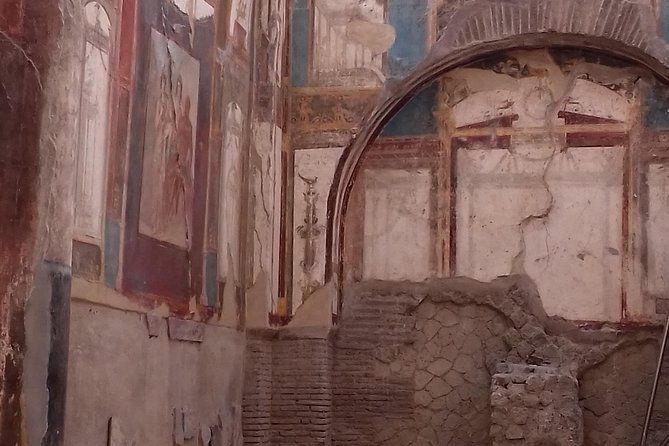 Transfer From Naples Train Station/area to Sorrento 2hr stop in Herculaneum
