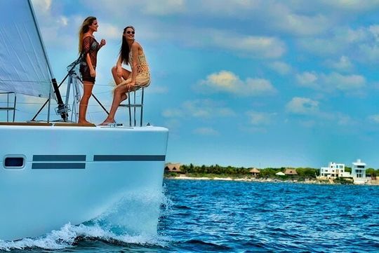 Isla Mujeres Catamaran Sailing Experience with Lunch & Open Bar