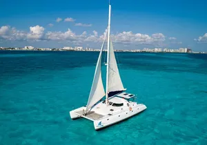 Private Catamaran from Cancun to Isla Mujeres | For up to 40 pp