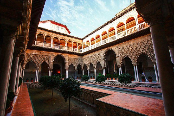 Alcazar & Cathedral of Seville Private Guided Tour