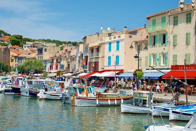 Aix en Provence & Cassis Private Tour with Official Tour Guide!