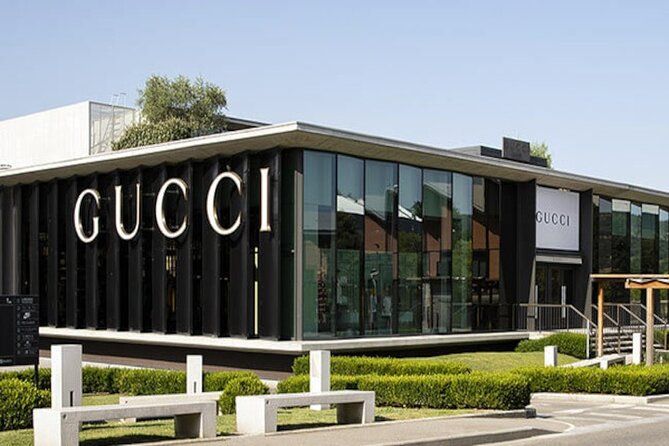 The Mall Outlet Florence from Rome: Luxury Shopping Day Tour
