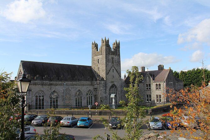 Full-day Kilkenny Private Tour from Dublin with Pick-up and Drop off