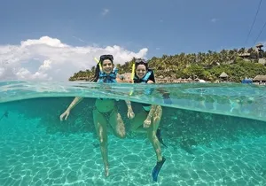 Snorkeling all Day Garrafon Reef Park VIP Isla Mujeres & Kayacking & Beach Club